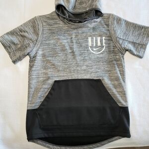 Nike Boys Large Dri-Fit  Short Sleeve Tee Sport Top w/ Hood